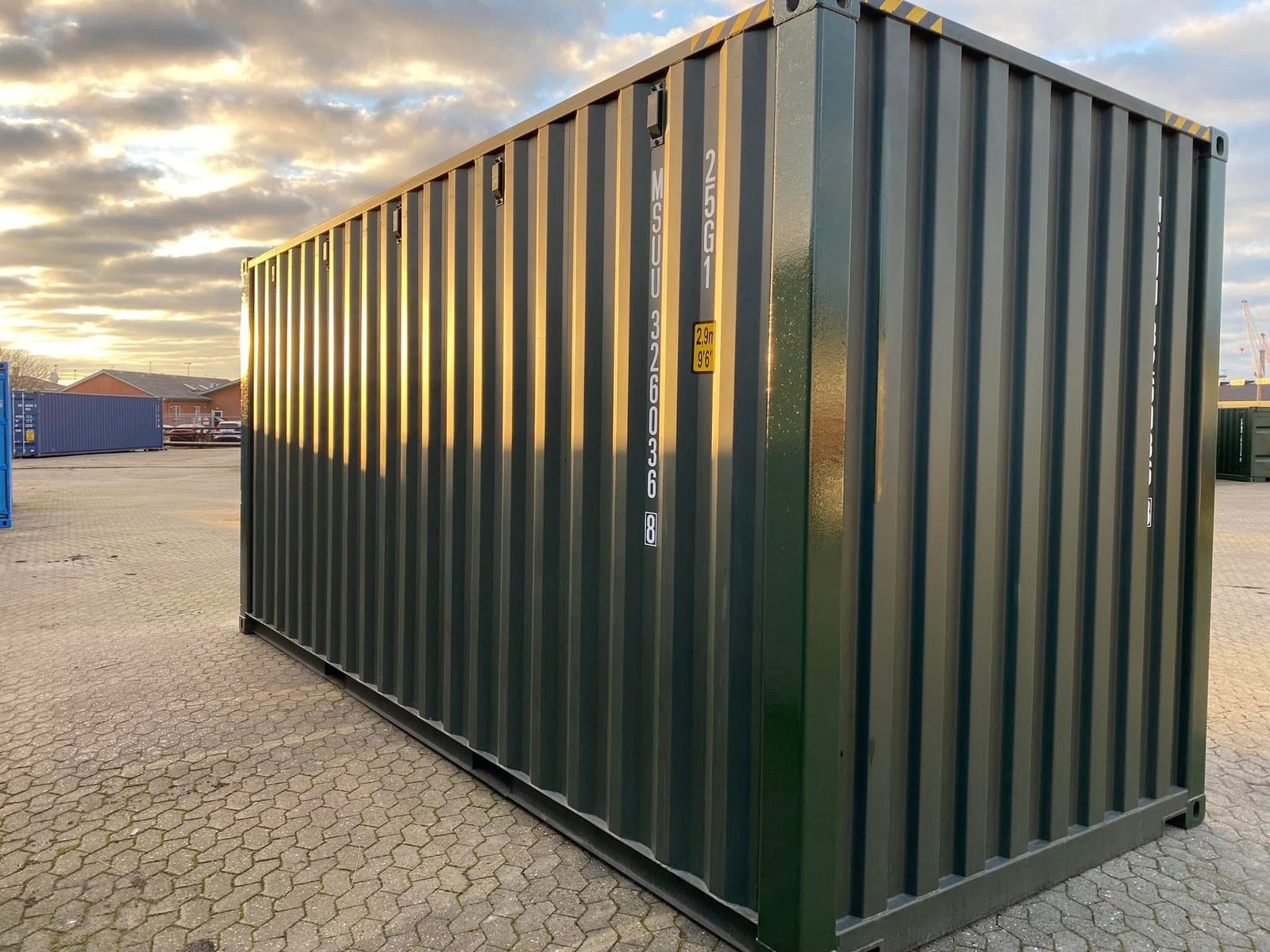 20 fods grøn high cube isoleret container vue latérale