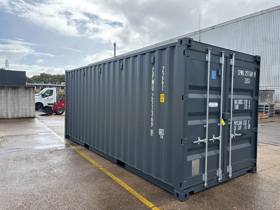 20 fods isoleret container antracitgrå vue 3/4