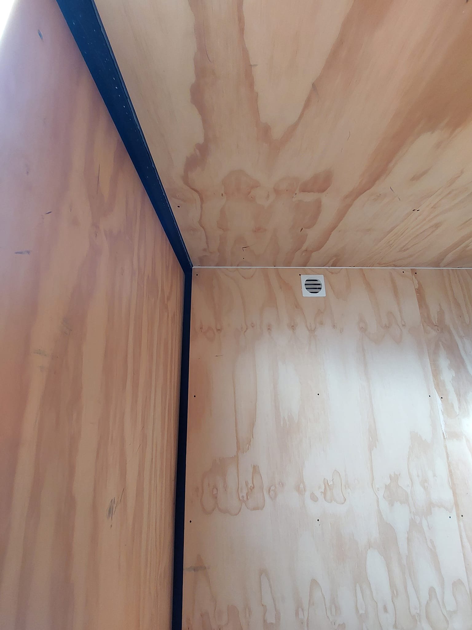 Sort 20 fods isoleret container ventilation