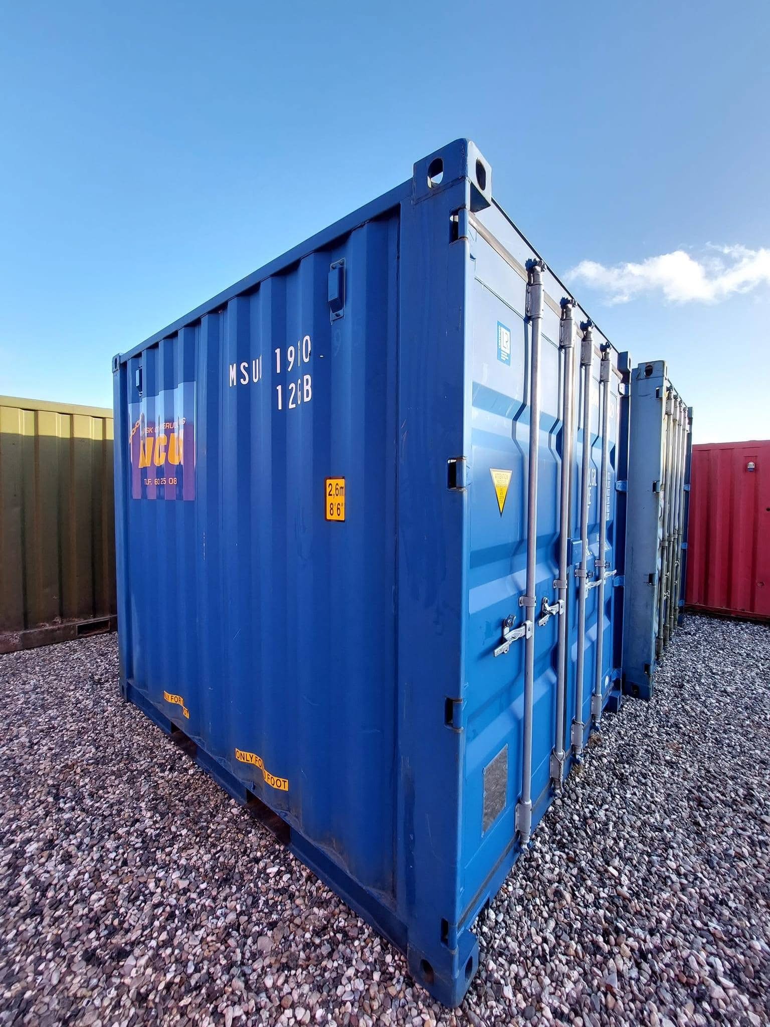 10 fods isoleret container vue 3/4