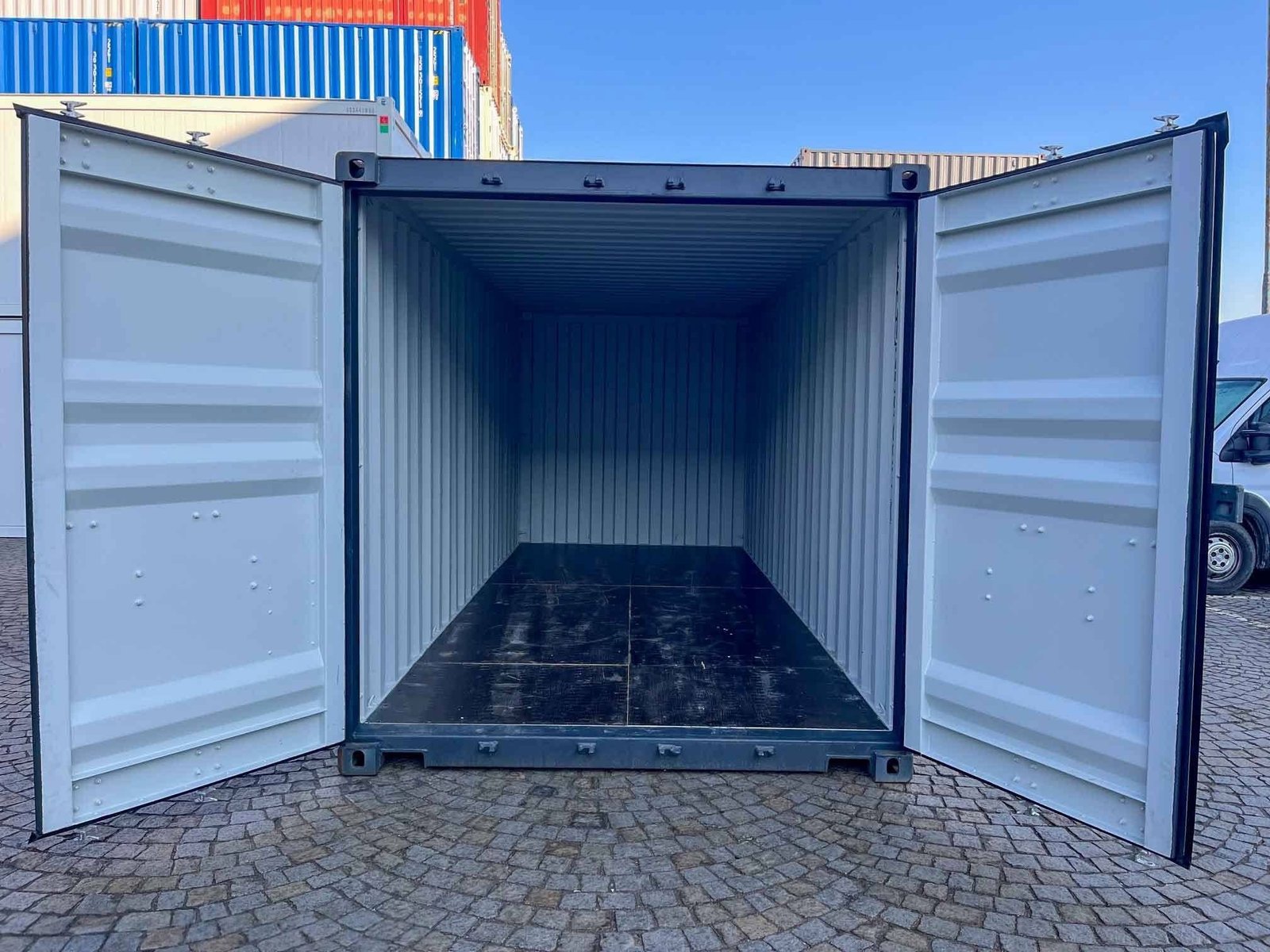 20 fods container porte ouverte