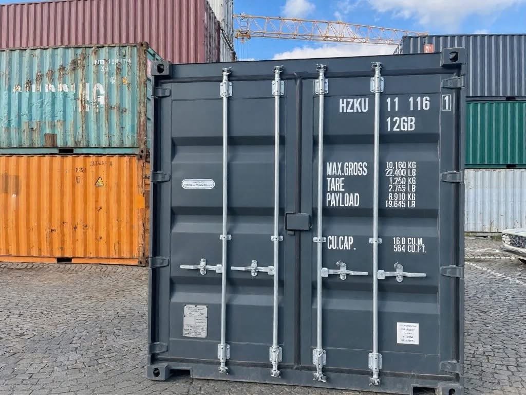 10 fods container facade
