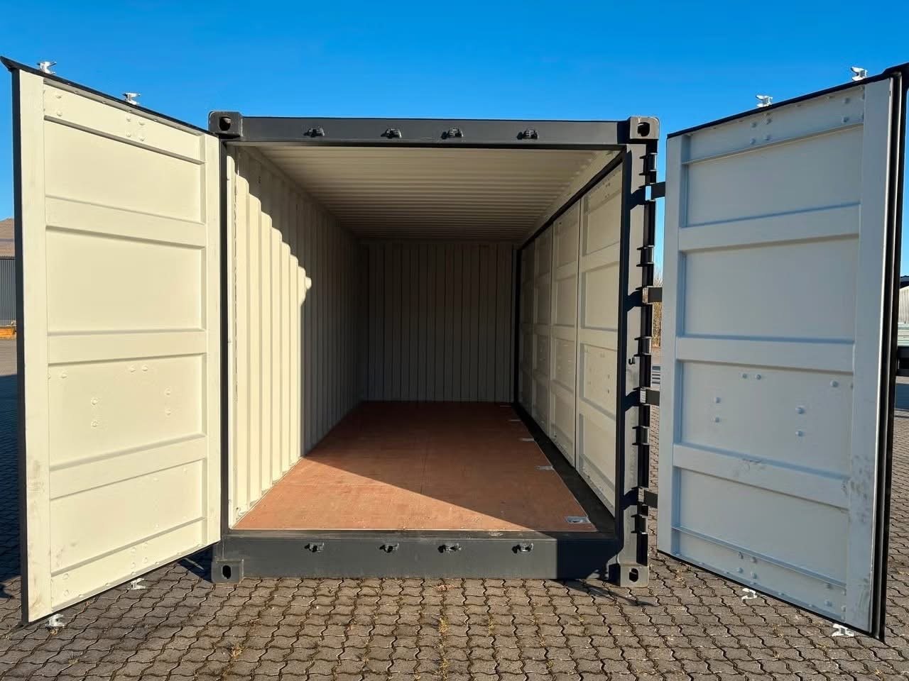 20 fods container sort fuld sideåbning intérieur